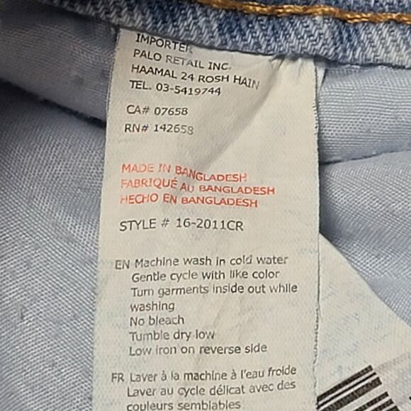 Refuge Womens Jeans 9 Mom Straight Fit Faded Distressed‎ Denim Pants - Picture 7 of 9